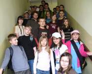 Grupa wrocławska na schodach