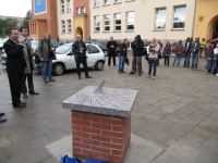 Zegar, goście i uczniowie..